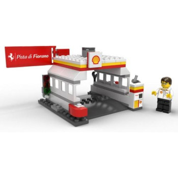 LEGO® Shell Station [40195]